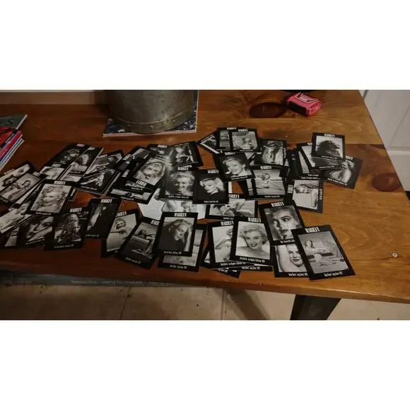 Marilyn Monroe Private Collection Pack Full Pack With Papers 1993 - Picture 15 of 15